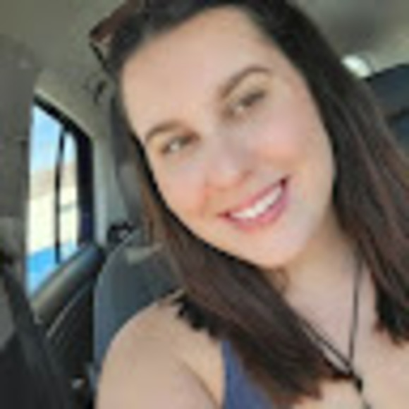 Meet your Posher, Brianna - Picture 1 of 1